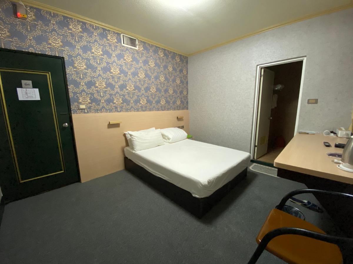 Rich Zone Hotel Taipei Luaran gambar